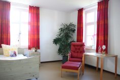 Helle-und-freundliche-Einzelzimmer
